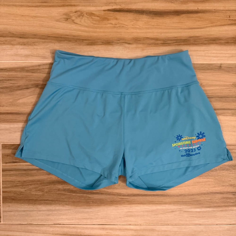 runDisney 2023 Springtime Surprise Shorts Pixar Beyond Blue Lined‎ Medium M